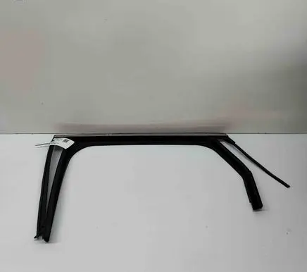 BYD Atto 3 Rear door glass trim molding SC2EM6207113