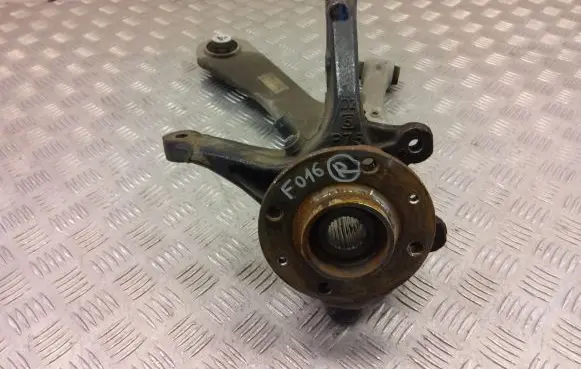 Opel Mokka X Front wheel hub