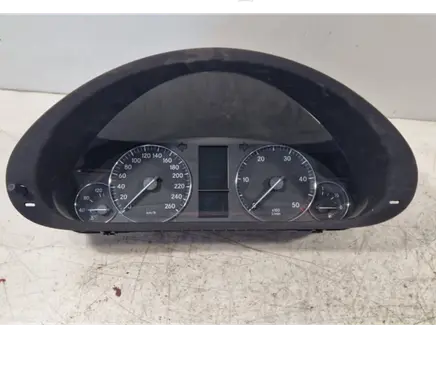 Mercedes-Benz C W203 Speedometer (instrument cluster) A2035409547 110080307004