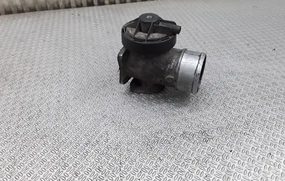 Mercedes-Benz Vaneo W414 EGR valve A6680900454