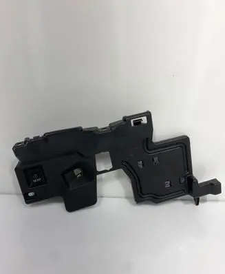 Dashboard lower bottom trim panel
