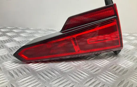 Audi A4 S4 B9 Tailgate rear/tail lights 8W5945075A