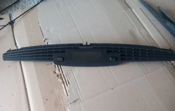 Audi A3 S3 8P Dashboard air vent grill cover trim 8P0819635