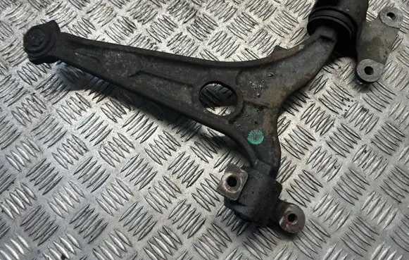 Citroen C8 Front lower control arm/wishbone