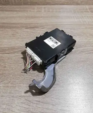 Toyota Yaris Other control units/modules 896900D010 MB1028500110