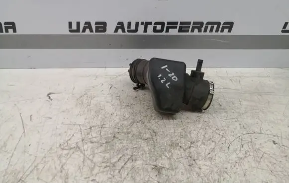 Hyundai i20 (PB PBT) Air intake duct part
