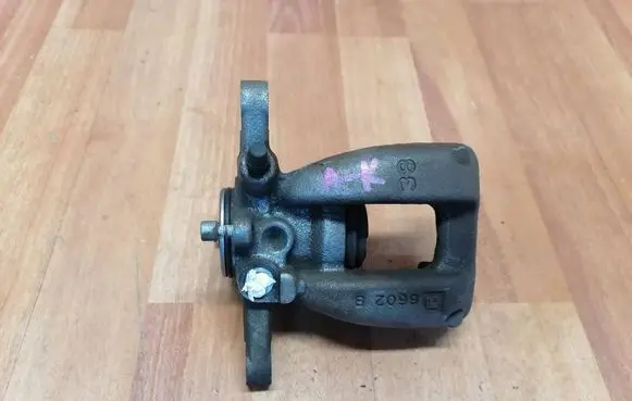 Rear brake caliper