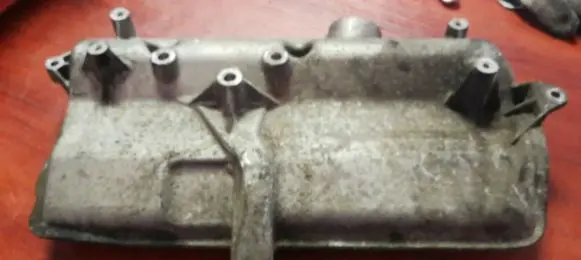 Rocker cam cover