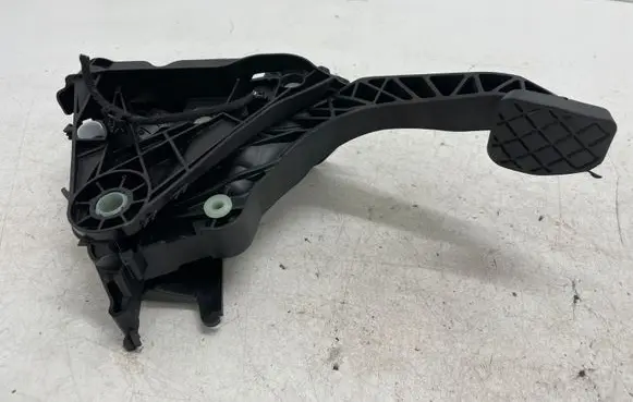 Clutch pedal