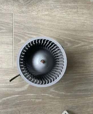 KIA Pro Cee'd III Heater fan/blower EB1D1NXJLA