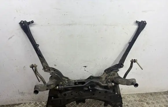 Toyota Prius (XW50) Front subframe