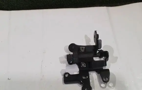 Opel Vivaro Turbo solenoid valve 149329902R