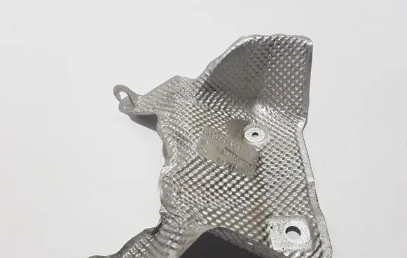 Exhaust heat shield
