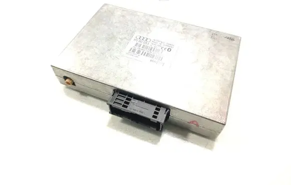 Audi A4 S4 B7 8E 8H Bluetooth control unit module 8P0862335E