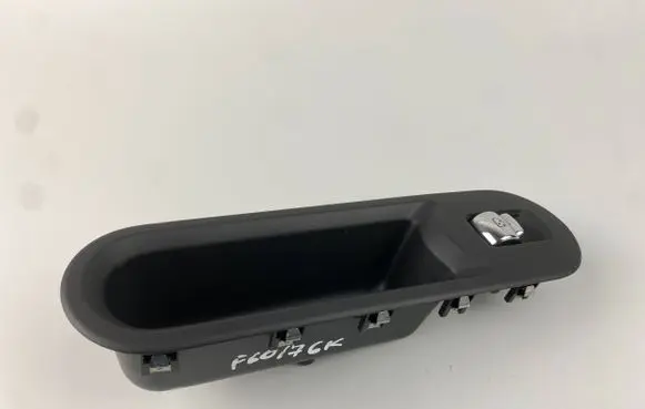 Mini Cooper Countryman F60 Electric window control switch 7363003