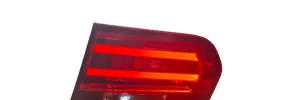 Tailgate rear/tail lights
