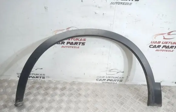 Front arch trim