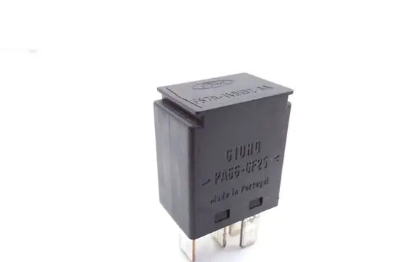 Ford Mondeo Mk III Other relay F57B14B192AA