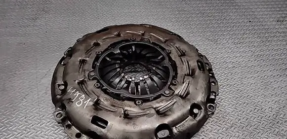 Mazda 6 Pressure plate L304160410B