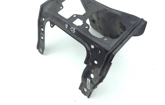 Nissan Leaf II (ZE1) Bottom radiator support slam panel YC5RA21ZM18H67 YCSRA212HR18H67