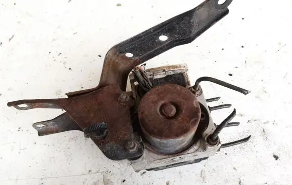 Mitsubishi Outlander ABS Pump mb44wde36111 mb4-4wde-3611-1
