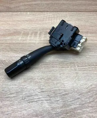 Toyota Avensis T250 Indicator stalk 8414005110 173795 L93