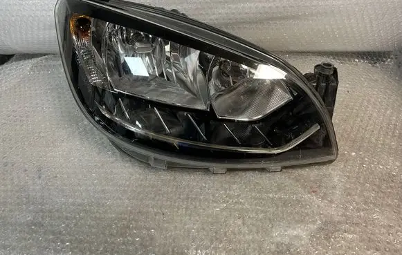 Skoda Citigo Headlight/headlamp 1ST941006
