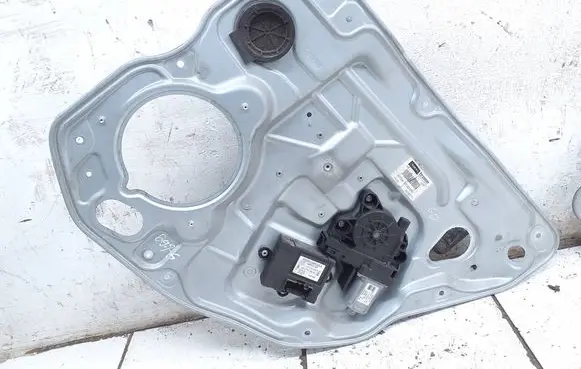 Volvo V70 Rear door window regulator with motor 983042102 970716101 7G9T14B534BE