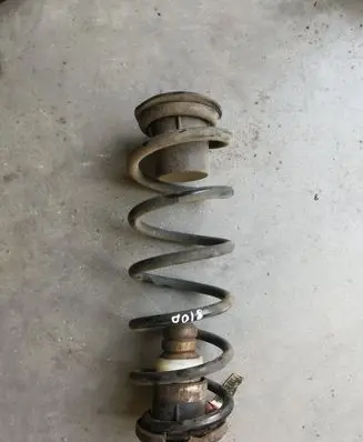 Chrysler Town & Country V Rear coil spring
