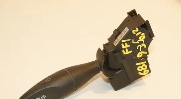Ford Focus Indicator stalk 1145990 98AG13335AG 98AG13335AC