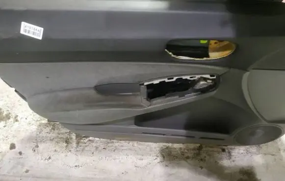Honda Civic Front door card panel trim