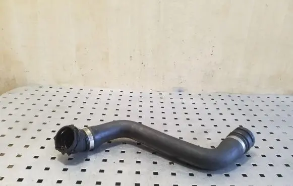 BMW 5 F10 F11 Engine coolant pipe/hose 17127809821 7809821
