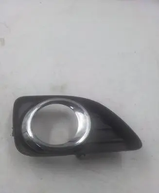 Toyota Camry Front bumper lower grill 5203006050 5203006070