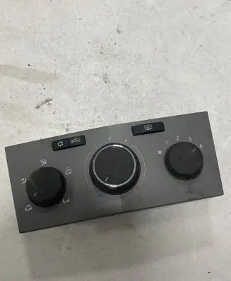 Opel Zafira B Climate control unit 13231057