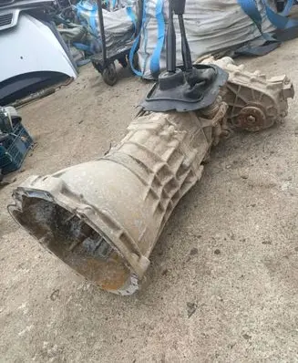 Nissan Terrano Manual 5 speed gearbox 32101B2342 32131G2342 33103G2340