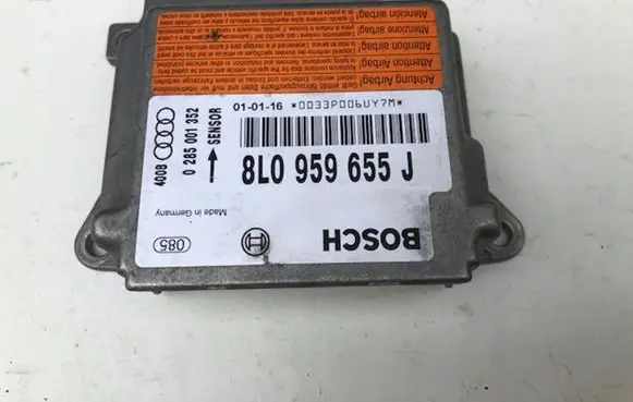 Audi A3 S3 8L Airbag control unit/module 8L0959655J