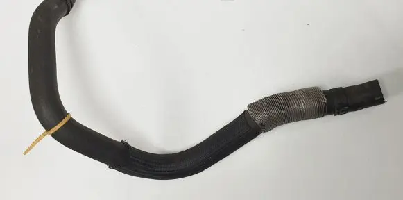 Jaguar XF X250 Engine coolant pipe/hose