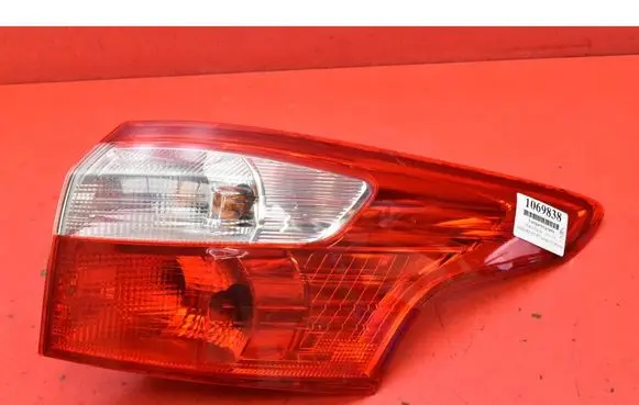 Ford Focus Rear/tail lights BM5113404G