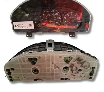 Mazda 323 F Speedometer (instrument cluster) BJBL2F