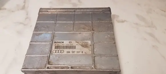 Audi A4 S4 B5 8D Engine control unit/module 0261203554 8D0907557B