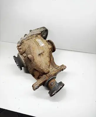 BMW 5 E60 E61 Rear differential 7560587 EA081U264 8907091201220007