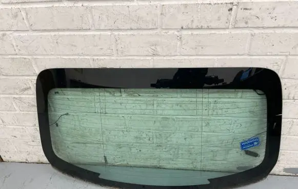 Mercedes-Benz C W205 Rear windscreen/windshield window 
