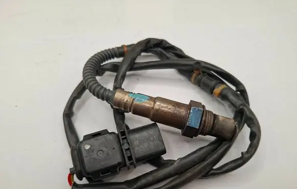 Audi A4 S4 B8 8K Lambda probe sensor 1928404687