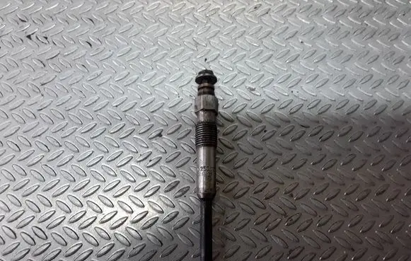 Toyota Corolla E110 Glow plug 0250202020