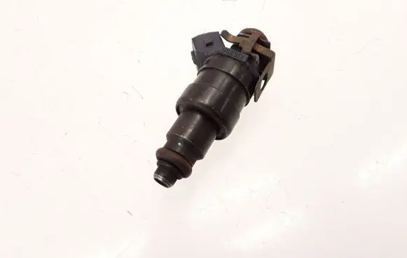 Renault Megane I Fuel injector 866313