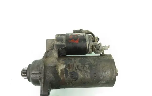 Volkswagen Golf IV Starter motor 0001125012 02A911023R
