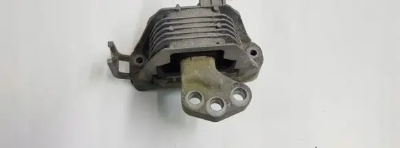Opel Astra J Engine mount vacuum valve 