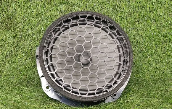 Audi A3 S3 8V Front door speaker 8V0035415A