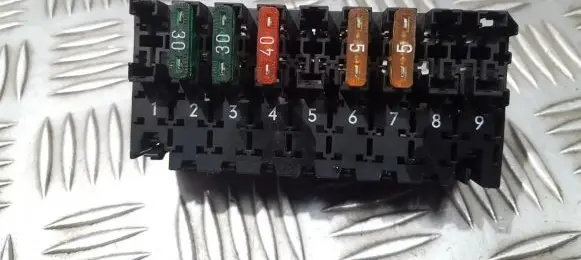 Mercedes-Benz C W202 Fuse box set 001545701 1784