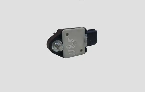 Toyota Avensis T250 Airbag deployment crash/impact sensor 8983102020